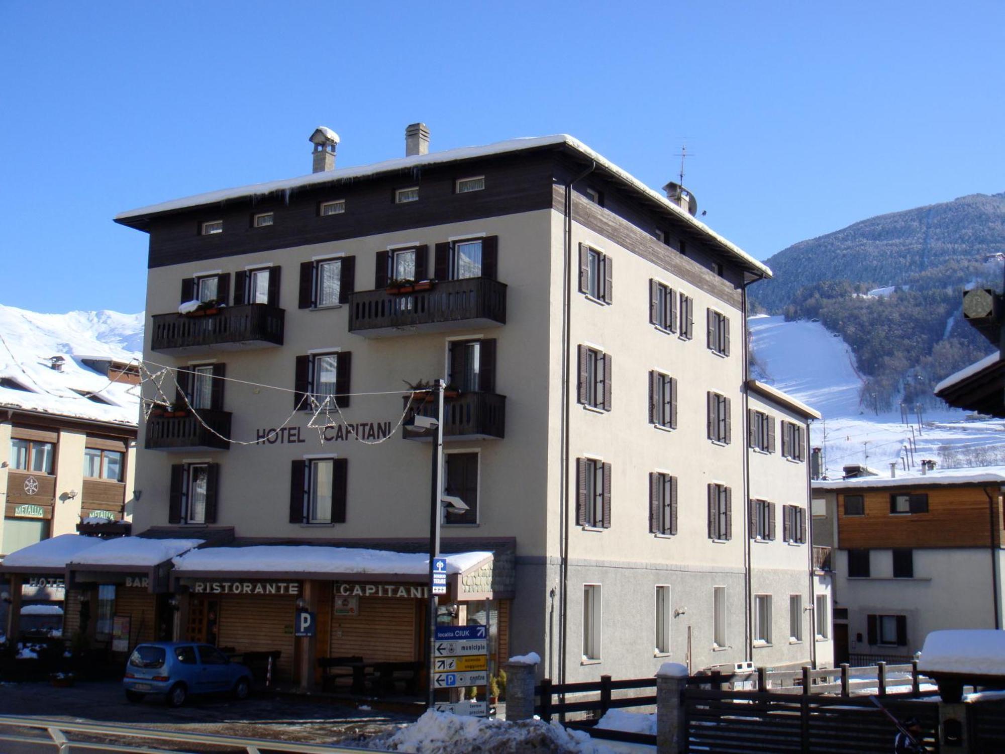 בורמיו Hotel Capitani מראה חיצוני תמונה