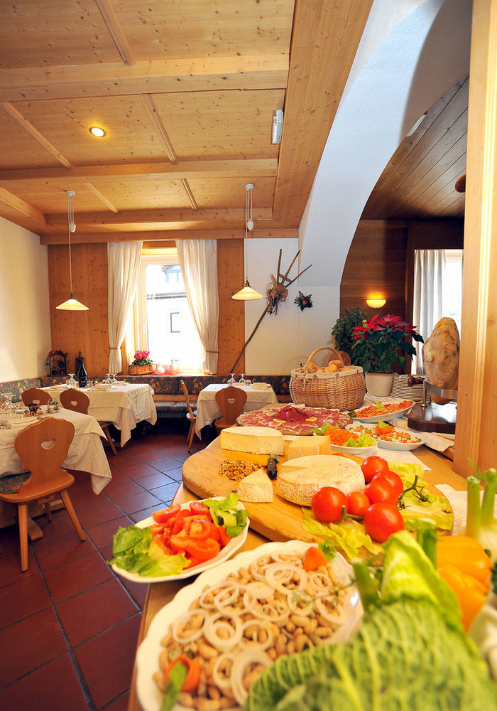 בורמיו Hotel Capitani מראה חיצוני תמונה